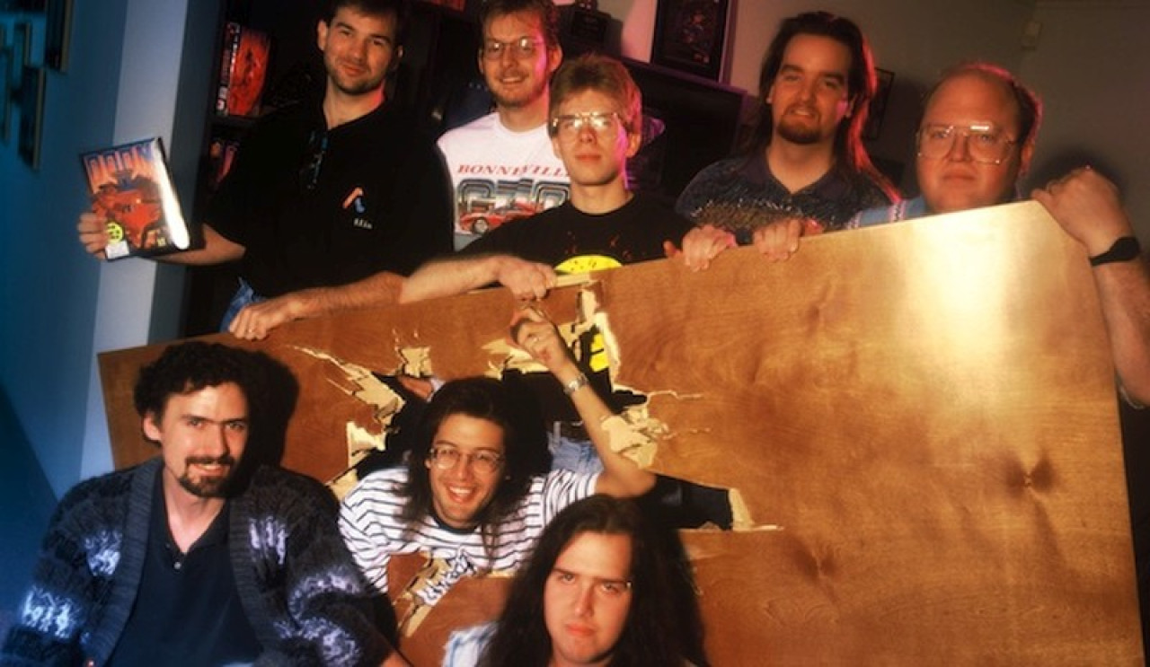 Az id srácai a Doom (1993) piacra dobása után - fotó: John Romero