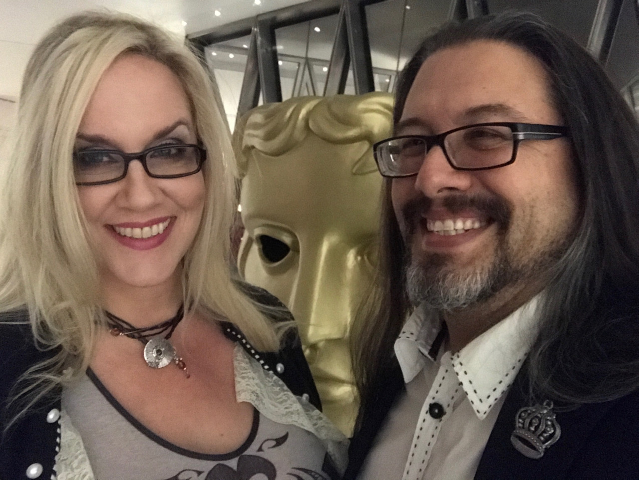 John és felesége, Brenda a BAFTA-díjátadón - fotó: John Romero