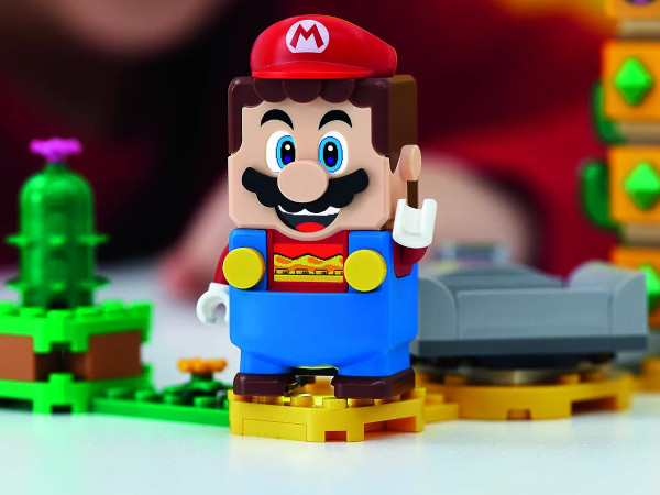 LEGO Mario Kart készlet érkezik jövőre